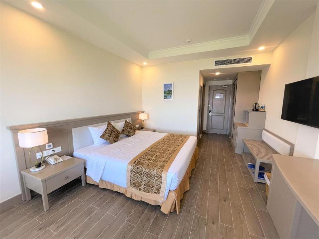 Hoa Binh - Rach Gia Resort Exterior photo